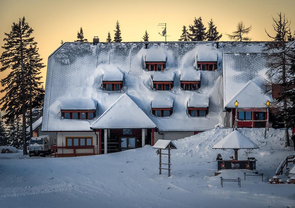 Hotel Krvavec Cerklje na Gorenjskem Exterior photo